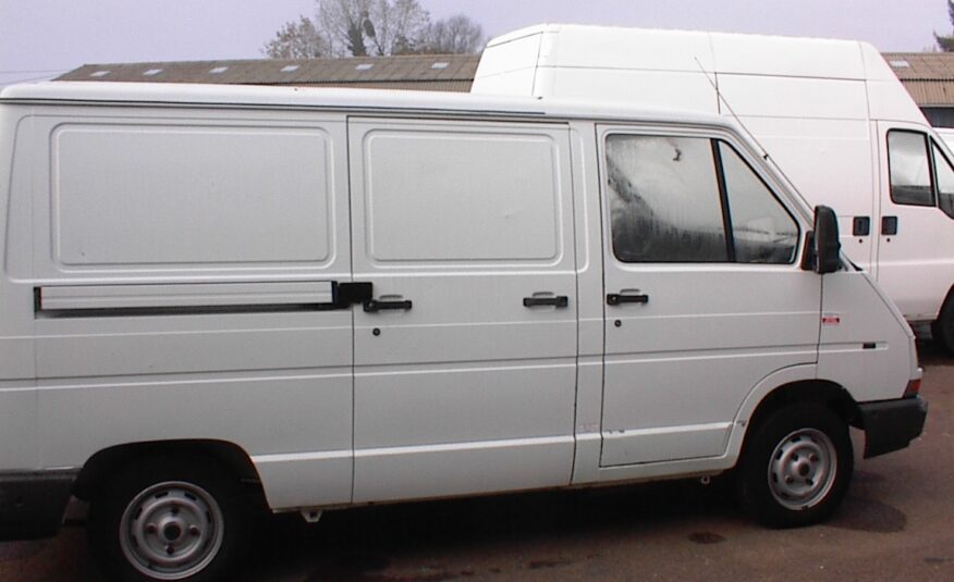 RENAULT TRAFIC 1700P