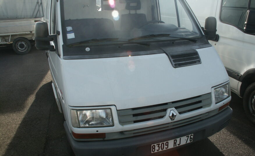 RENAULT trafic 1400 d