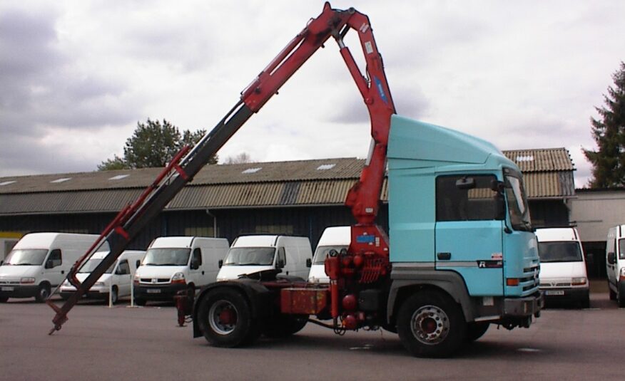 TRACTEUR ROUTIER RENAULTR 385 ti + GRUE