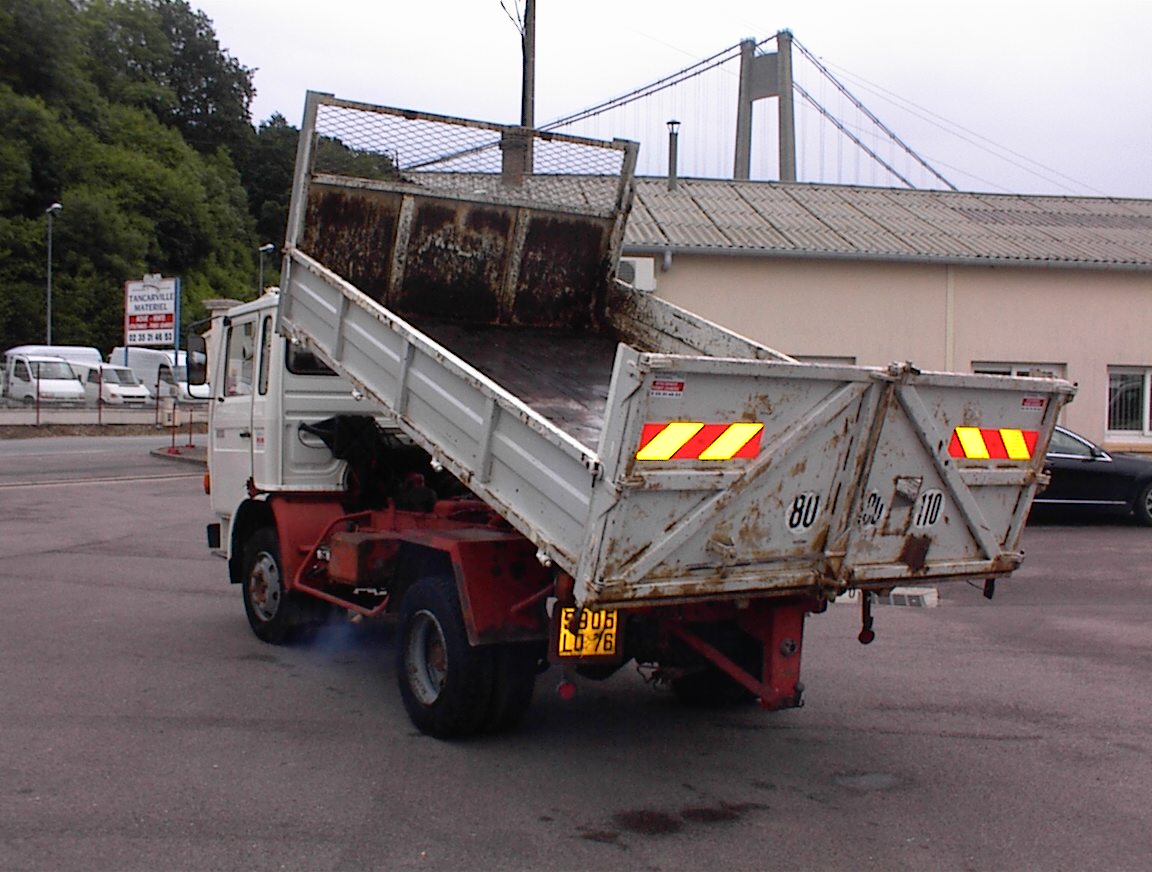 Renault JK 75 Benne