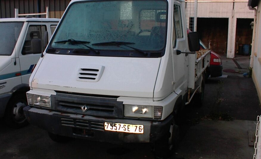 RENAULT B 80 3 PL BENNE
