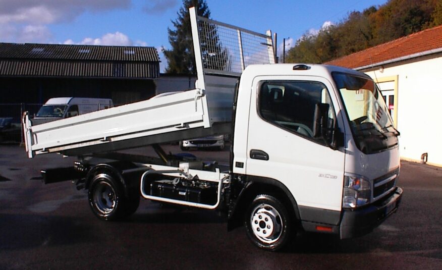 MITSUBISHI CANTER FUSO