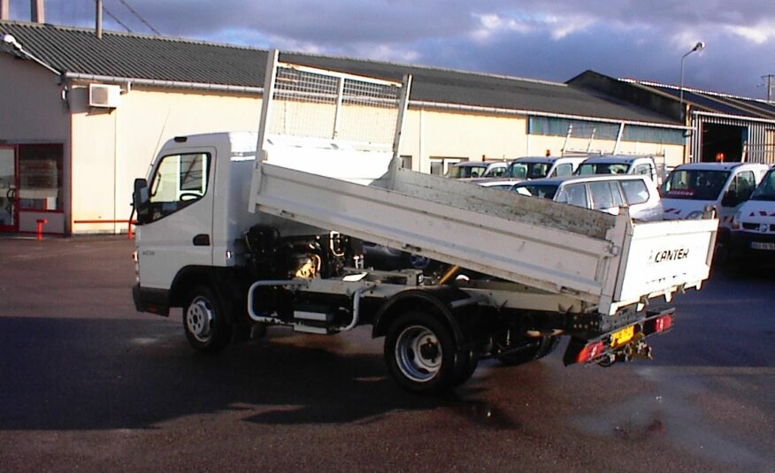 MITSUBISHI CANTER FUSO