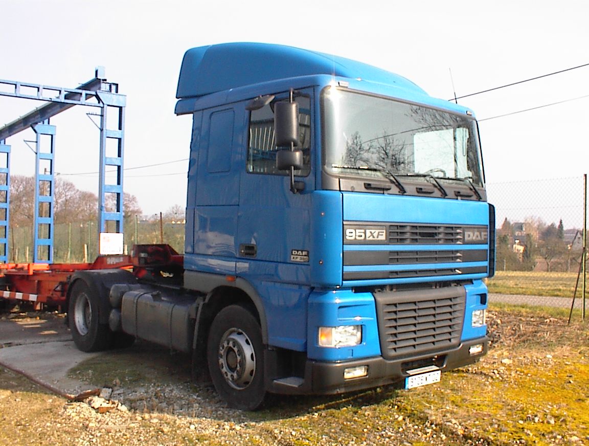 Tracteur DAF XF95