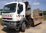 Renault Kerax 370 6X4 bi benne Grue