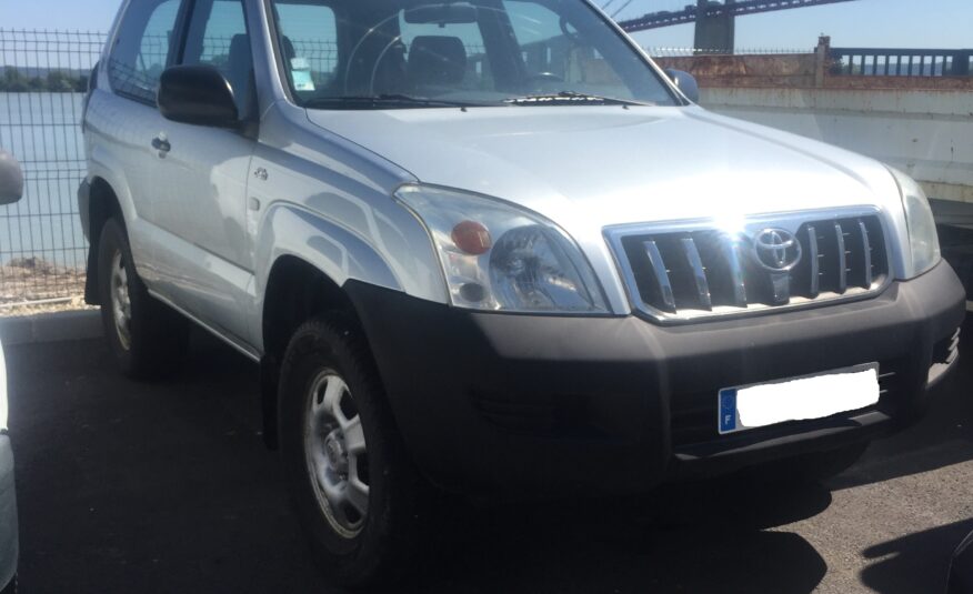 TOYOTA LAND CRUISER