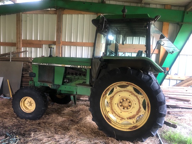 JOHN DEERE