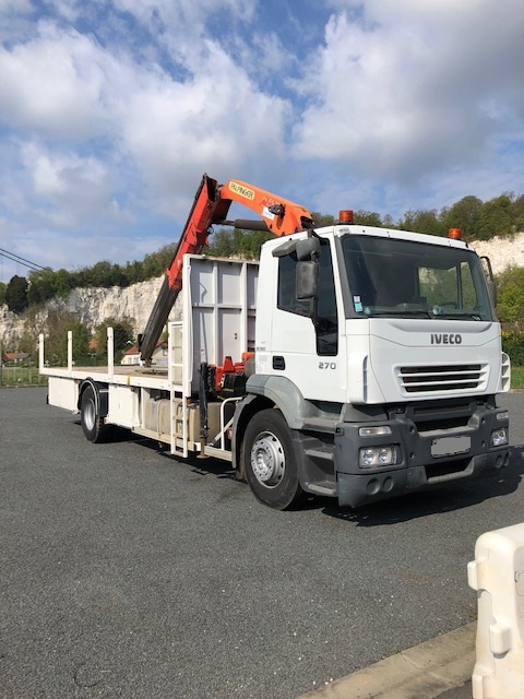 Iveco Plateau Grue 19 T 190S27