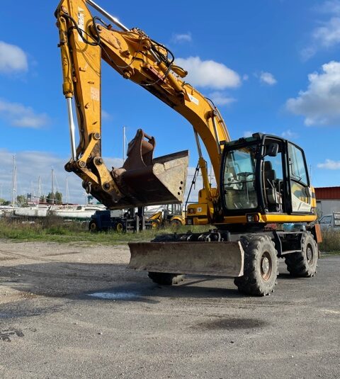 JCB JS145W