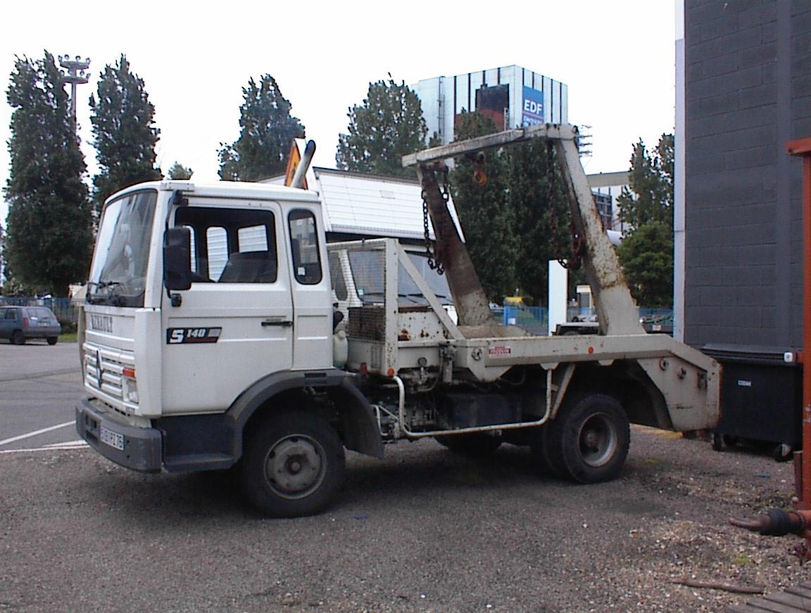 Renault M 140 Midlinier