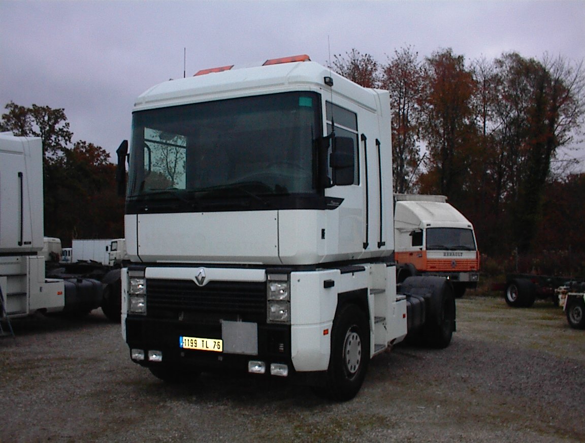 Renault AE