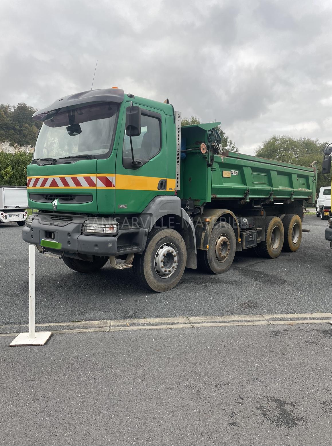 RENAULT KERAX 8X4 32/40