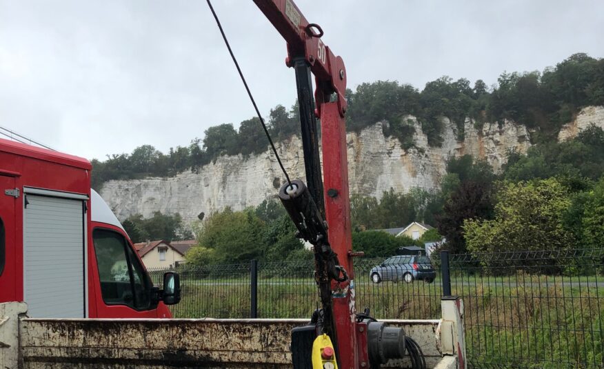 NISSAN CABSTAR TRI-BENNE + TREUIL
