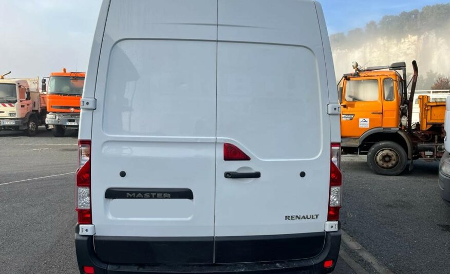 RENAULT MASTER 120  L3 H2 – 7 PLACES