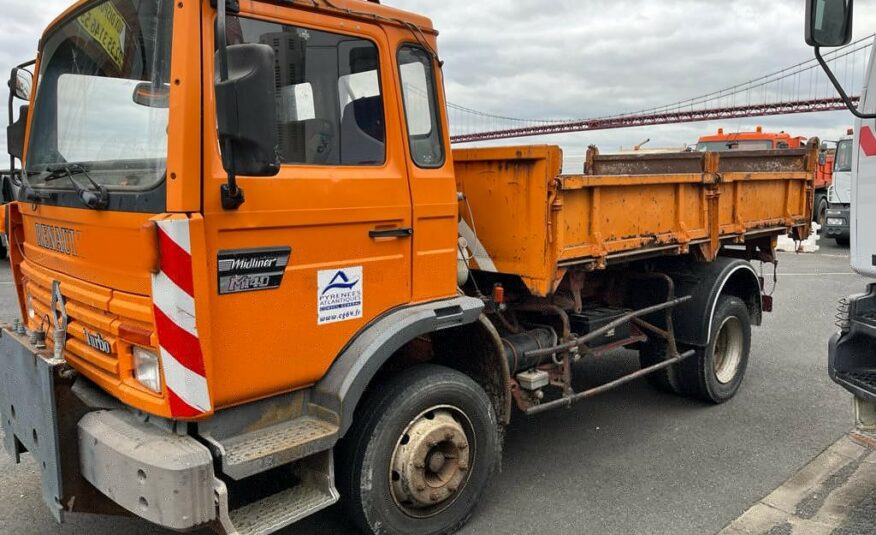 CAMION BENNE RENAULT M140 11T5