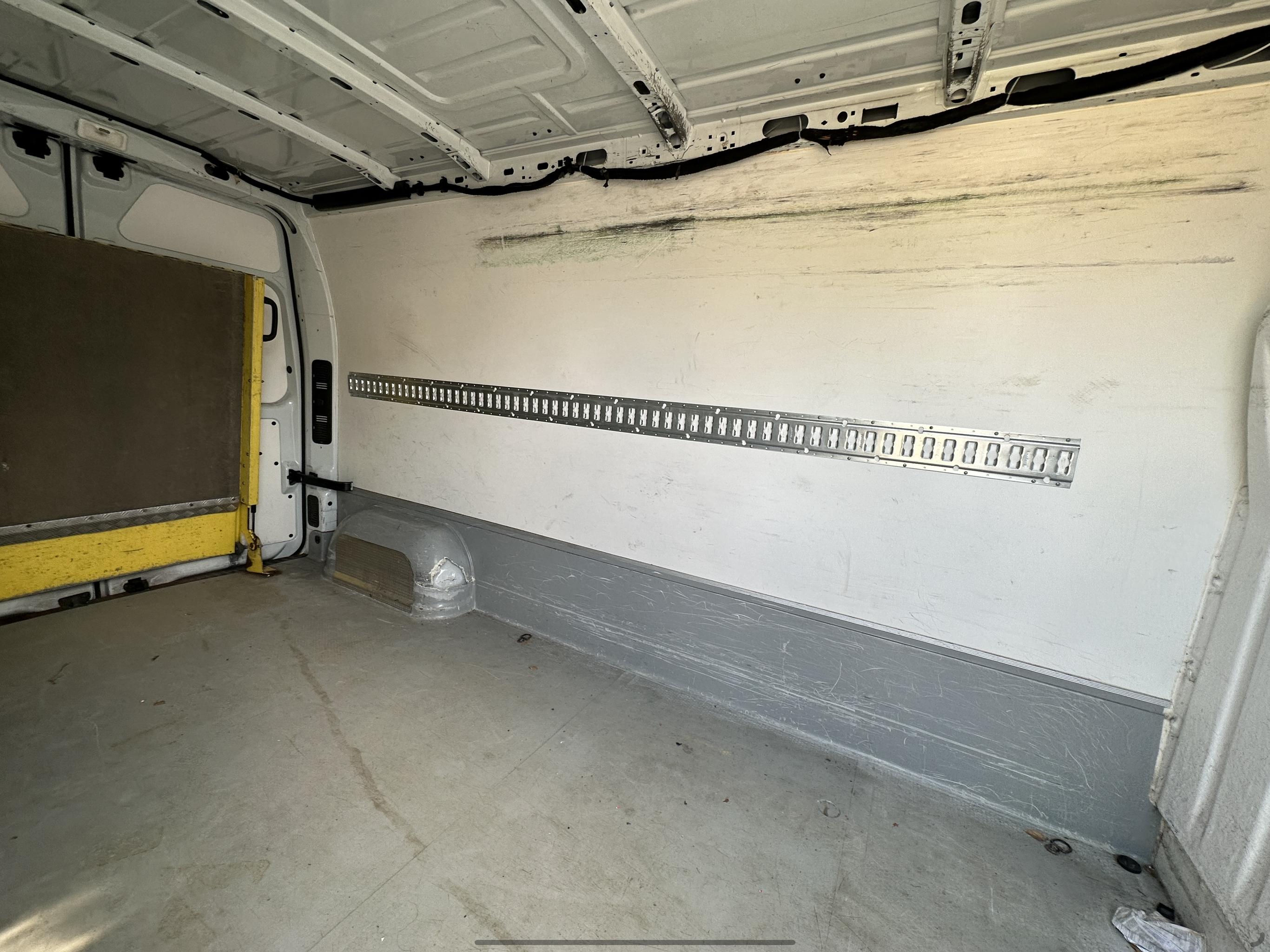 RENAULT MASTER L3H2 AVEC RAMPE 2.3 DCI