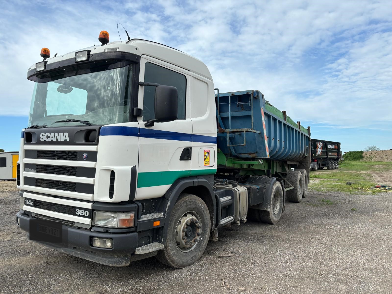 TRR SCANIA 380