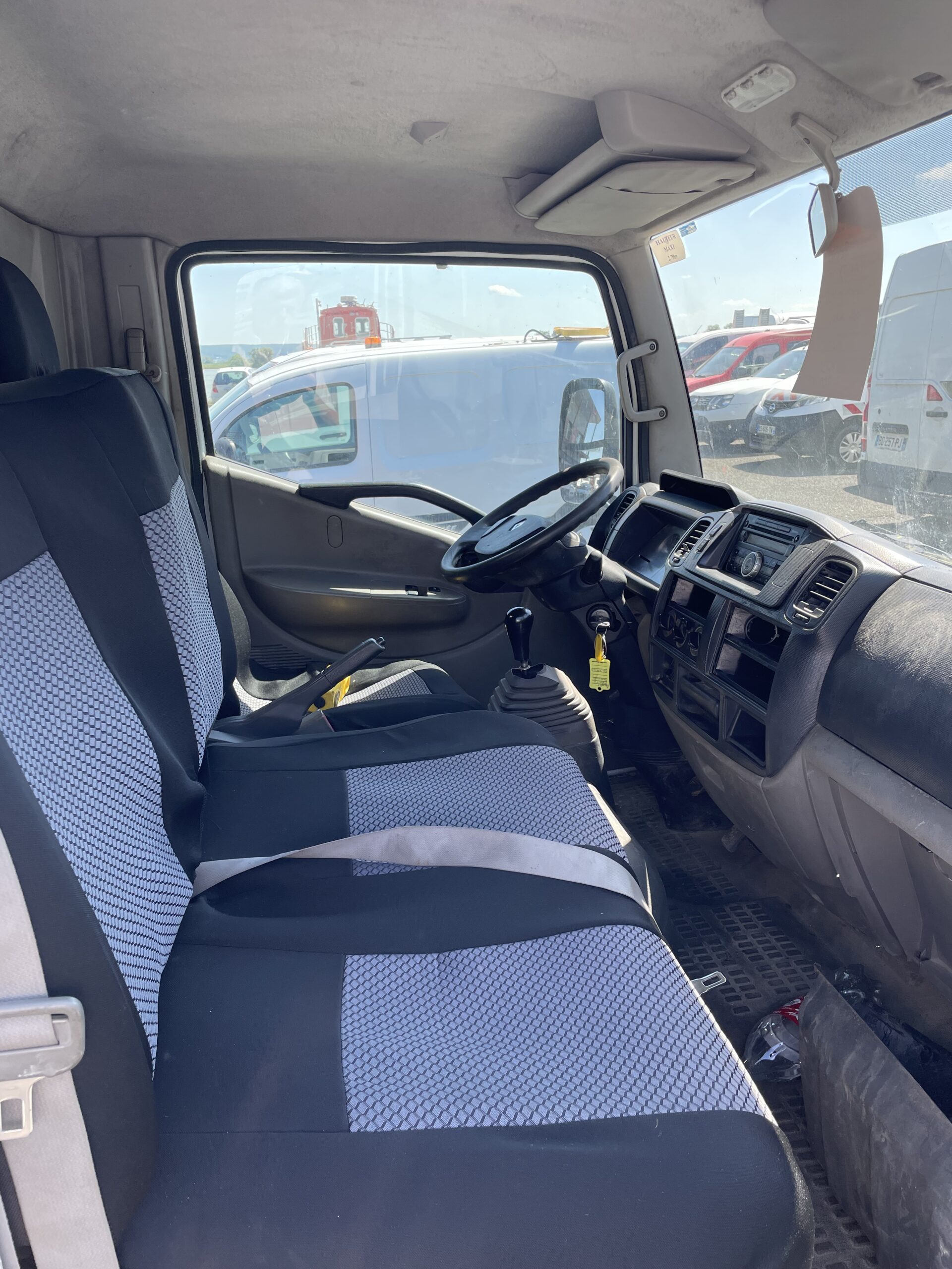 RENAULT MAXITY BENNE+COFFRE 3.5 T