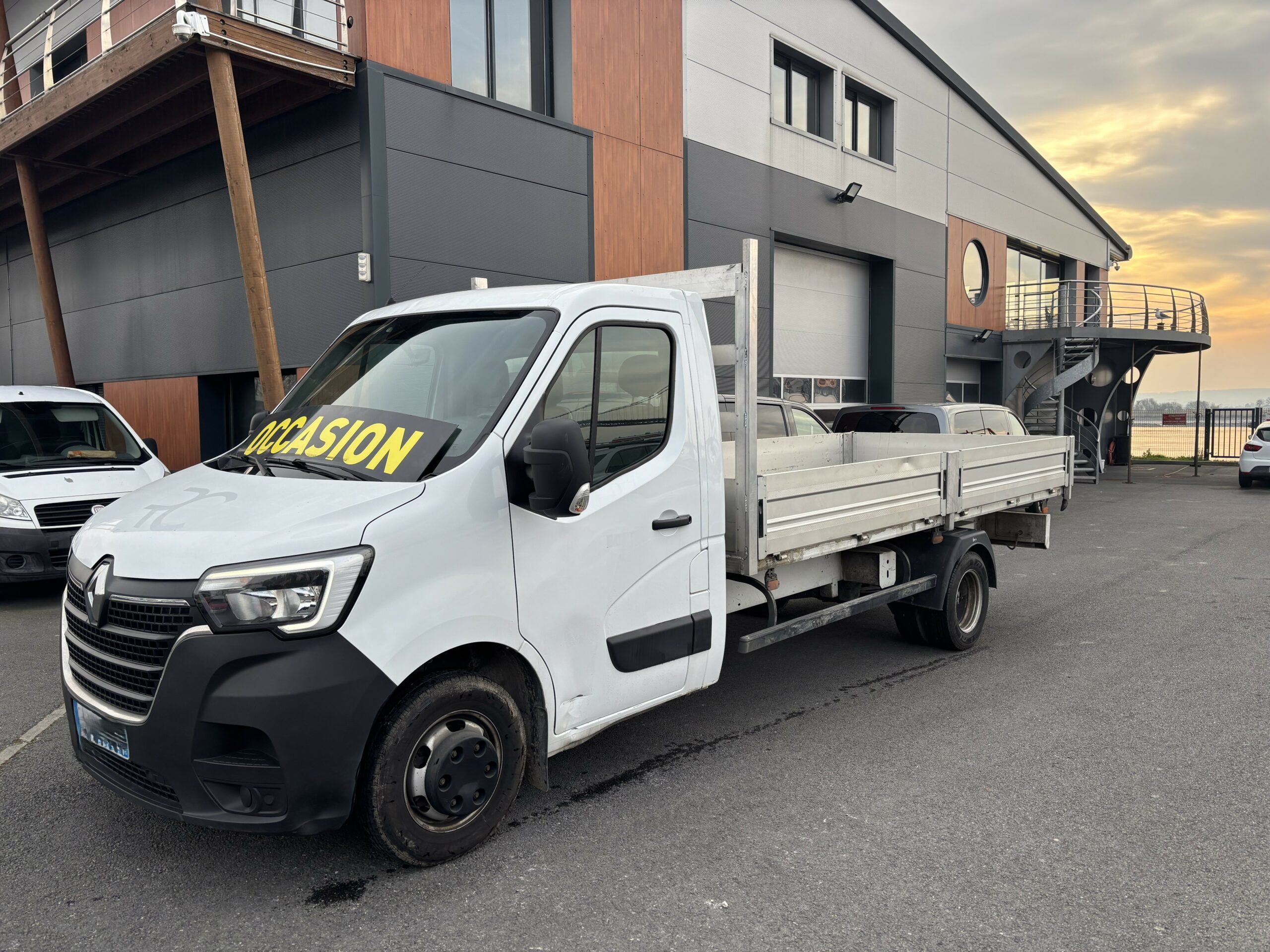RENAULT MASTER 163 CV GRAND PLATEAU