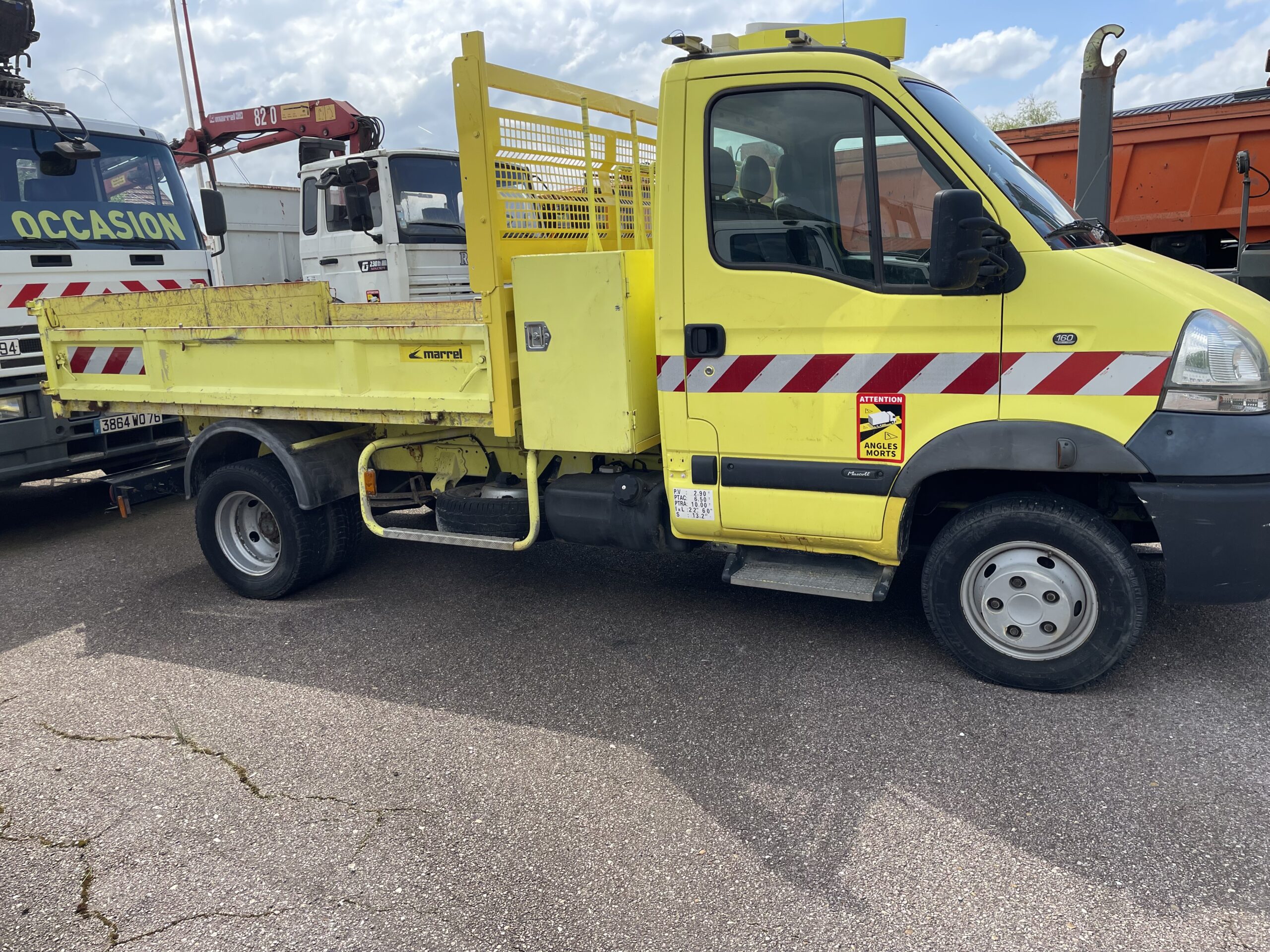 RENAULT MASCOTT BENNE COFFRE 6T5